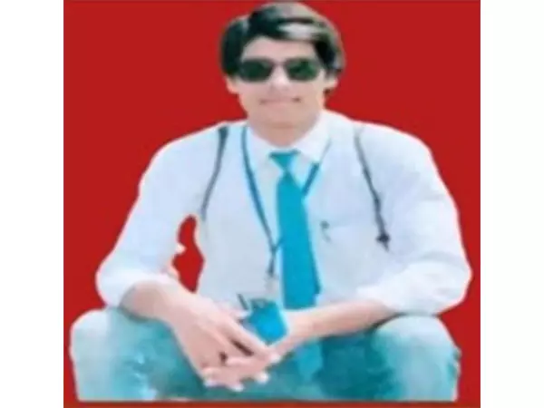 PoJK: रावलकोट में परीक्षा से पहले छात्र नेता का अपहरण, प्रताड़ित किया गया, हालत गंभीर PoJK: रावलकोट में परीक्षा से पहले छात्र नेता का अपहरण, प्रताड़ित किया गया, हालत गंभीर
