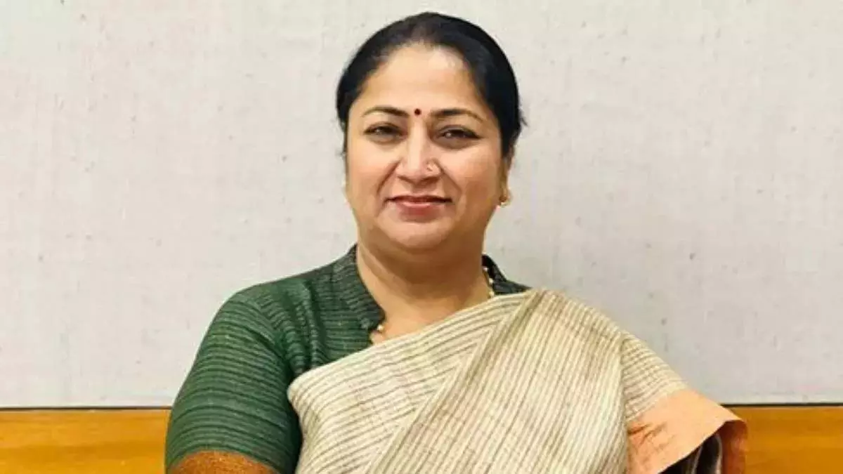 Delhi सरकार की 100 दिन की जनसंपर्क रिपोर्ट 31 मई को जारी,कार्यक्रम का आयोजन Delhi सरकार की 100 दिन की जनसंपर्क रिपोर्ट 31 मई को जारी,कार्यक्रम का आयोजन