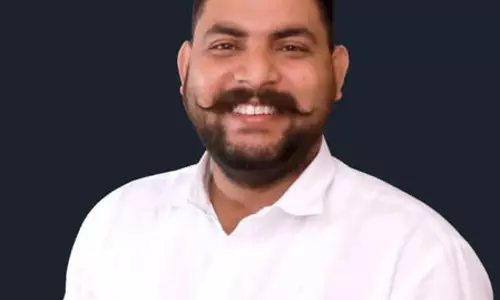 पंजाब : अमृतसर में अकाली पार्षद की गोली मारकर हत्या, जांच में जुटी पुलिस पंजाब : अमृतसर में अकाली पार्षद की गोली मारकर हत्या, जांच में जुटी पुलिस