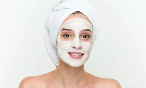 घरेलू पैक से लौटाएं चेहरे की चमक घरेलू पैक से लौटाएं चेहरे की चमक