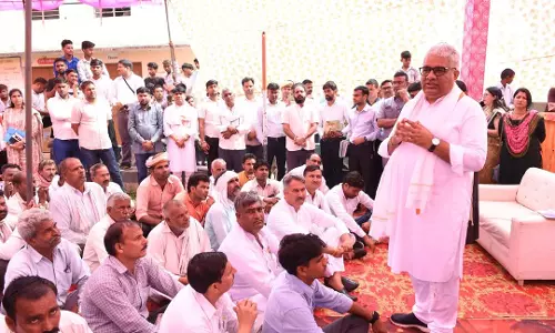 Jaipur : केंद्रीय मंत्री ने आमजन की परिवेदनाओं को सुनकर त्वरित निराकरण के दिए निर्देश