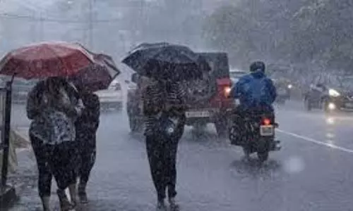 Weather: दिल्ली-NCR में गिरा तापमान, केरल सहित इन राज्यों में अलर्ट