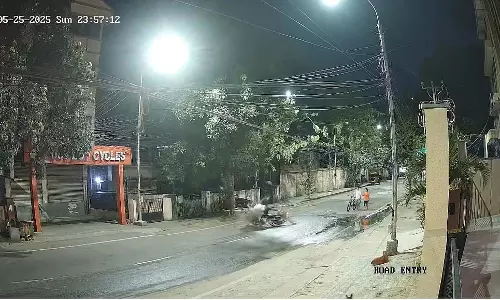 तेनाम्पेट में दोपहिया वाहन की टक्कर में हेलमेट न पहने व्यक्ति की मौत