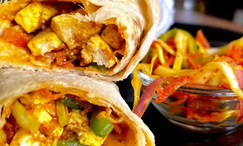 Masala Paneer Roll बार-बार मांगेंगे परिवारवाले