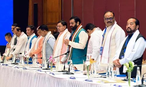 CM सैनी ने एनडीए बैठक में पीएम के जाति जनगणना कदम का समर्थन किया CM सैनी ने एनडीए बैठक में पीएम के जाति जनगणना कदम का समर्थन किया