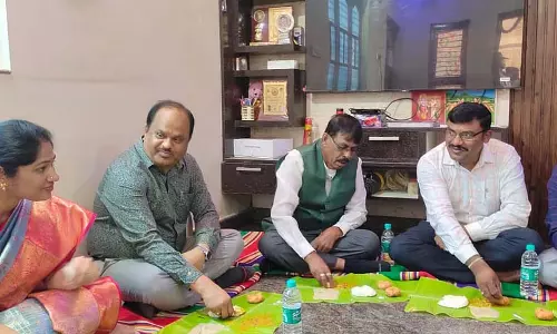 छुआछूत उन्मूलन के लिए जागरूकता: हनुमानहल्ली में दलितों ने घरों में प्रवेश किया छुआछूत उन्मूलन के लिए जागरूकता: हनुमानहल्ली में दलितों ने घरों में प्रवेश किया