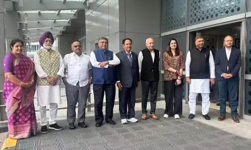 पाकिस्तान को बेनकाब करने के लिए भाजपा MP रविशंकर प्रसाद की टीम फ्रांस रवाना