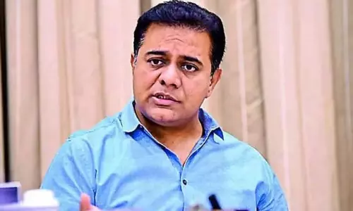 कविता के विद्रोह ने KTR को KCR के फार्म हाउस तक पहुंचाया कविता के विद्रोह ने KTR को KCR के फार्म हाउस तक पहुंचाया