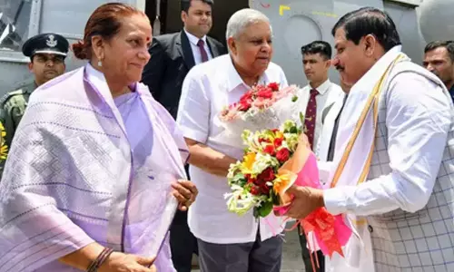 भारत आतंकवाद के खिलाफ दृढ़ और अडिग रुख अपनाए हुए है: वीपी धनखड़