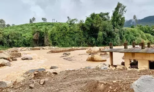 चूरलमाला नदी में तेज बहाव; स्थानीय लोग भयभीत