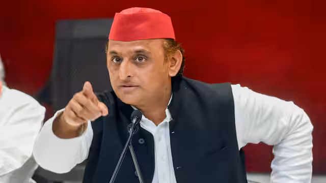 Lucknow: अंबेडकर को अपमानित करने की साजिश’, अखिलेश यादव का आरोप Lucknow: अंबेडकर को अपमानित करने की साजिश’, अखिलेश यादव का आरोप