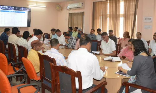 Churu: सोनी ने अधिकारियों को विभागीय सेवाओं का नियमित एनालिसिस कर निस्तारण के निर्देश दिए Churu: सोनी ने अधिकारियों को विभागीय सेवाओं का नियमित एनालिसिस कर निस्तारण के निर्देश दिए