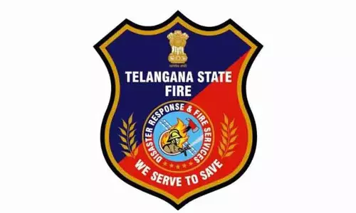 आग लगने वाली जगह से लोगों को दूर रखें, Telangana अग्निशमन विभाग आग लगने वाली जगह से लोगों को दूर रखें, Telangana अग्निशमन विभाग