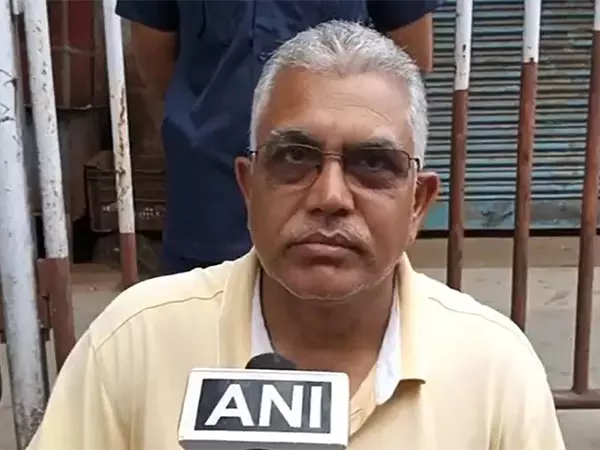 अगर पाकिस्तान ने फिर से हमला किया तो उसका अस्तित्व समाप्त हो जाएगा: BJP के दिलीप घोष अगर पाकिस्तान ने फिर से हमला किया तो उसका अस्तित्व समाप्त हो जाएगा: BJP के दिलीप घोष