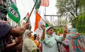 जम्मू-कश्मीर को राज्यसभा में प्रतिनिधित्व मिलना चाहिए: तनवीर सादिक जम्मू-कश्मीर को राज्यसभा में प्रतिनिधित्व मिलना चाहिए: तनवीर सादिक