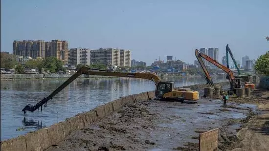 Mumbai: सफाई घोटाले के आरोपी को कोर्ट से नहीं मिली जमानत Mumbai: सफाई घोटाले के आरोपी को कोर्ट से नहीं मिली जमानत