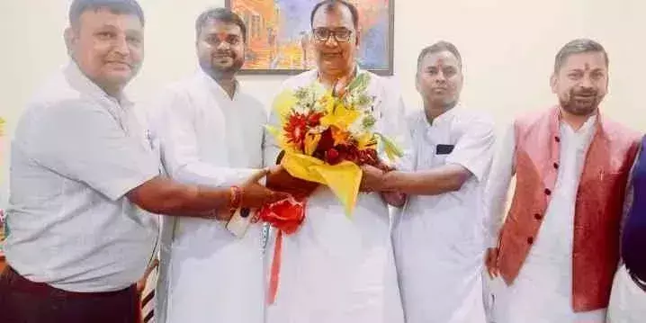 Greater Noida: अल्फा-2 में आयोजित हुआ बिहार स्नेह मिलन Greater Noida: अल्फा-2 में आयोजित हुआ बिहार स्नेह मिलन