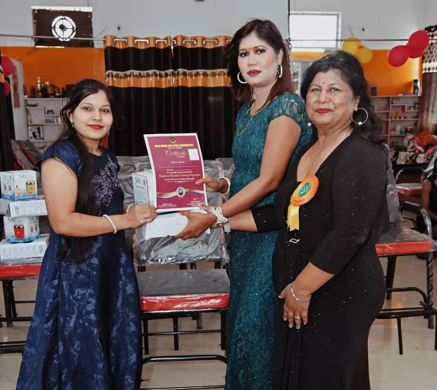 व्यवहार रोजगार की पहली प्राथमिकता : चंद्रकांति नागे व्यवहार रोजगार की पहली प्राथमिकता : चंद्रकांति नागे