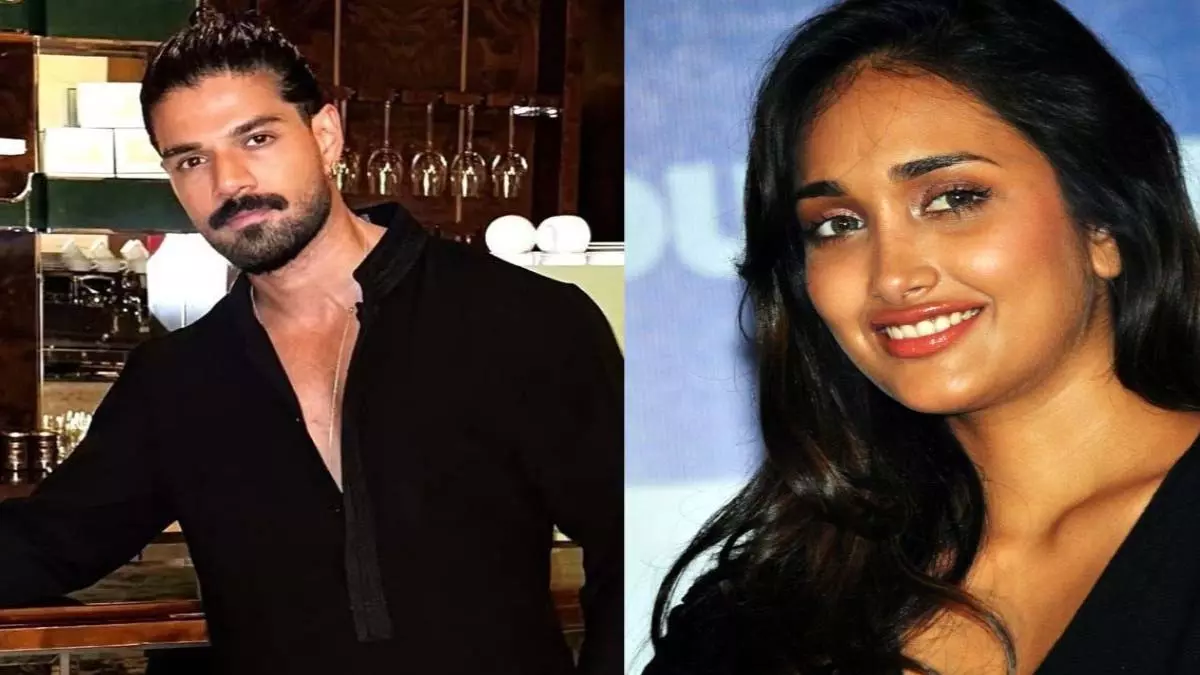 Sooraj Pancholi ने बताया कि कैसे जिया खान मामला उन्हें पिता आदित्य पंचोली और परिवार के करीब लाया Sooraj Pancholi ने बताया कि कैसे जिया खान मामला उन्हें पिता आदित्य पंचोली और परिवार के करीब लाया