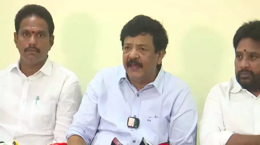 सरकार फिल्म उद्योग के विकास के लिए प्रतिबद्ध: Durgesh सरकार फिल्म उद्योग के विकास के लिए प्रतिबद्ध: Durgesh