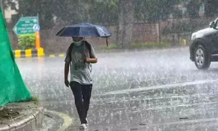TN: भारी बारिश से गर्मी कम , कोयंबटूर, धर्मपुरी में तापमान सामान्य से 8 डिग्री सेल्सियस कम दर्ज TN: भारी बारिश से गर्मी कम , कोयंबटूर, धर्मपुरी में तापमान सामान्य से 8 डिग्री सेल्सियस कम दर्ज