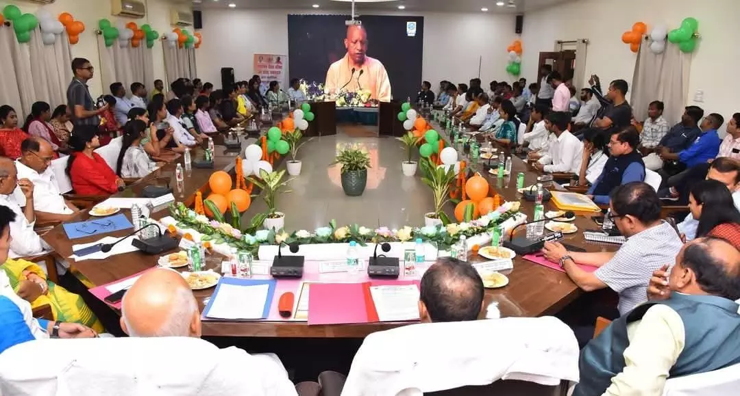 Bareilly: उत्कृष्ट प्रदर्शन करने वाले शिक्षक और विद्यार्थी सम्मानित Bareilly: उत्कृष्ट प्रदर्शन करने वाले शिक्षक और विद्यार्थी सम्मानित