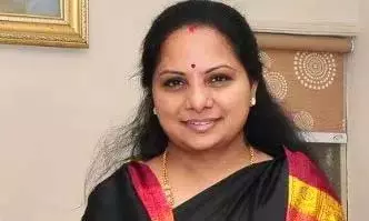 BRS ने शांति वार्ता के लिए दामोदर को कविता के पास भेजा BRS ने शांति वार्ता के लिए दामोदर को कविता के पास भेजा