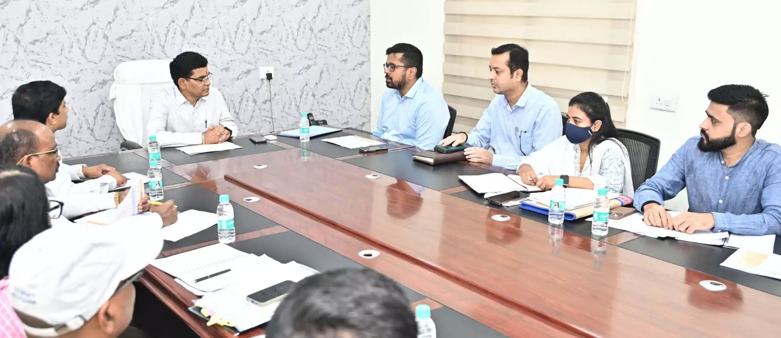 खेल विभाग में सीधी और संविदा पदों पर होगी शीघ्र भर्ती, मंत्री टंकराम वर्मा ने दिए निर्देश खेल विभाग में सीधी और संविदा पदों पर होगी शीघ्र भर्ती, मंत्री टंकराम वर्मा ने दिए निर्देश