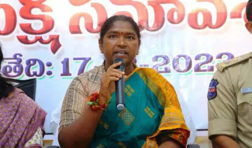 Telangana: मंत्री ने कहा, विभिन्न विभागों में ट्रांसजेंडरों की नियुक्ति की जाएगी Telangana: मंत्री ने कहा, विभिन्न विभागों में ट्रांसजेंडरों की नियुक्ति की जाएगी