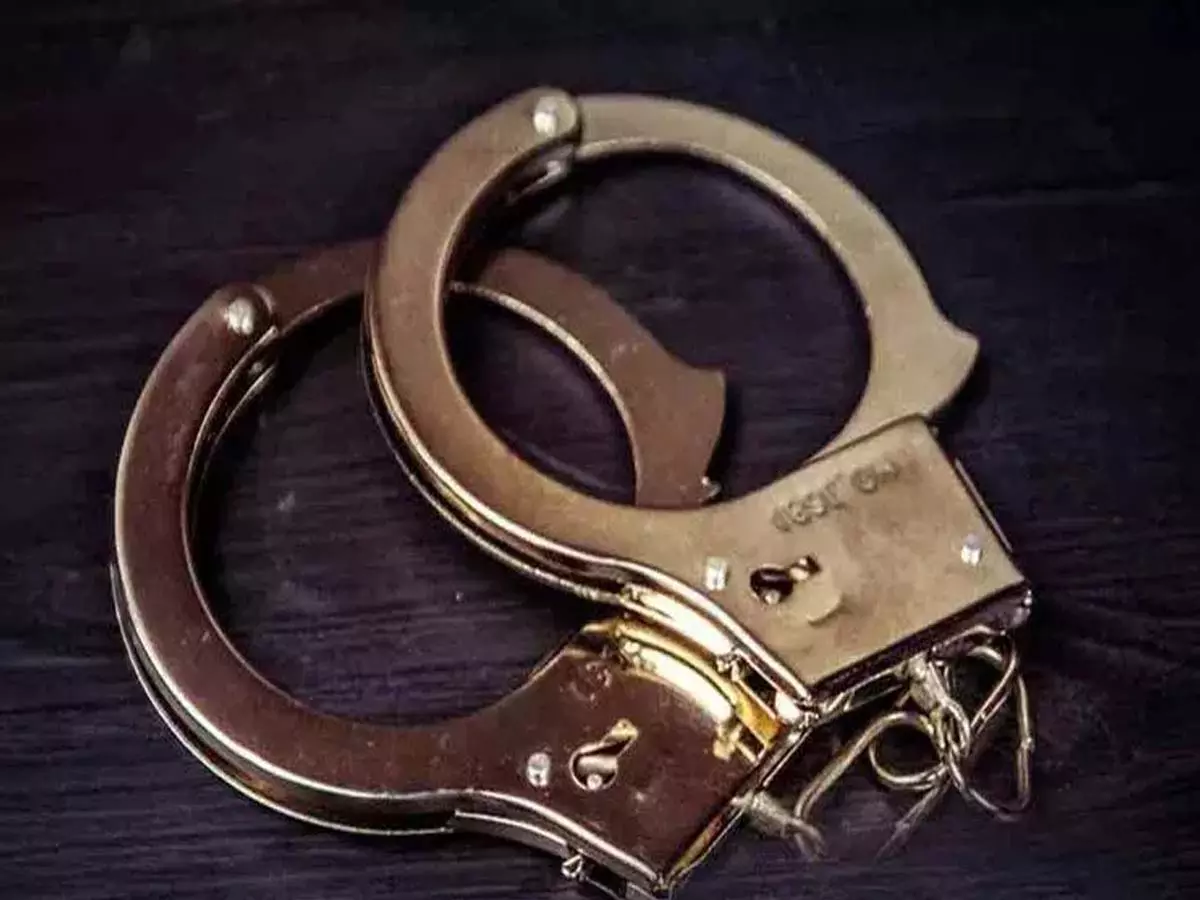 Numaligarh में 51 संदिग्ध बांग्लादेशी हिरासत में लिए गए Numaligarh में 51 संदिग्ध बांग्लादेशी हिरासत में लिए गए