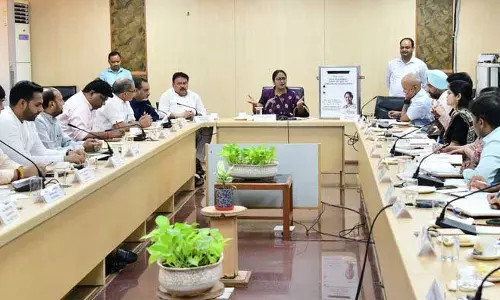 रेखा ने सभी जिलों में ‘मिनी सचिवालय’ स्थापित करने की घोषणा की