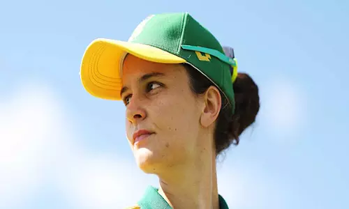 Laura Wolvaardt ने दो साल के अनुबंध के साथ एडिलेड स्ट्राइकर्स के साथ करार किया Laura Wolvaardt ने दो साल के अनुबंध के साथ एडिलेड स्ट्राइकर्स के साथ करार किया