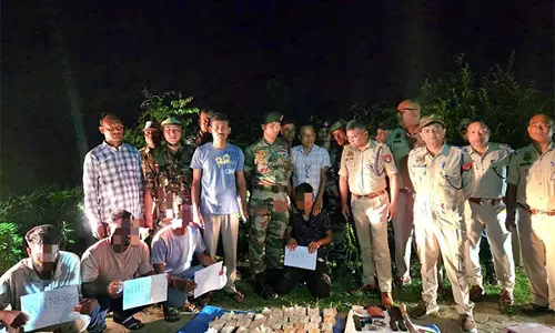 Cachar में 3.5 करोड़ रुपये की नशीली दवा जब्त, तस्कर गिरफ्तार
