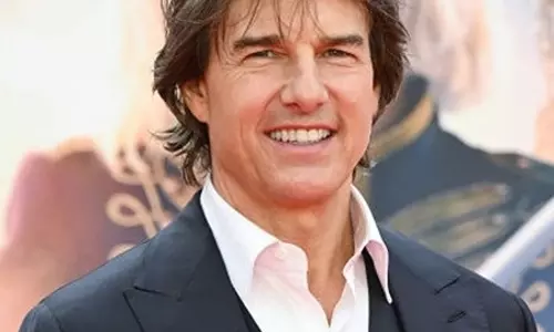 Tom Cruise ‘ट्रॉपिक थंडर’ स्पिनऑफ में वापसी के बारे में ‘गंभीरता से’ बातचीत कर रहे