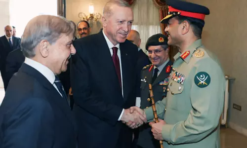 एर्दोगन के तुर्की द्वारा खुलेआम दुष्ट राज्य Pak का समर्थन करने के बढ़ते जोखिम