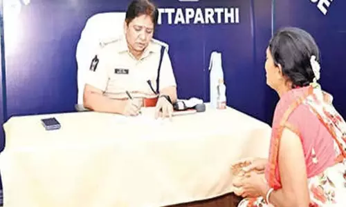 जन शिकायतों पर विशेष ध्यान