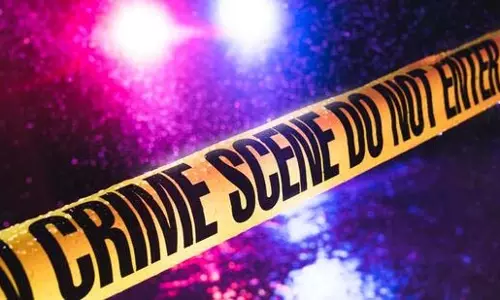 Mumbai: नवजात बच्ची को फेंकने जा रहे आरोपी को पुलिस ने रोका