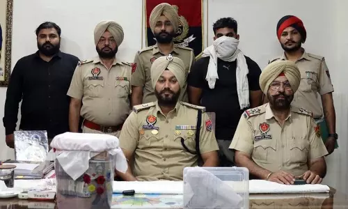 Punjab: एक साल से गिरफ्तारी से बच रहा ड्रग तस्कर खरड़ से पिस्तौल के साथ गिरफ्तार