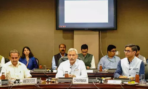 MP ने विदेश मंत्री एस जयशंकर के समक्ष पंजाब में पाक प्रायोजित आतंकवाद का मुद्दा उठाया MP ने विदेश मंत्री एस जयशंकर के समक्ष पंजाब में पाक प्रायोजित आतंकवाद का मुद्दा उठाया