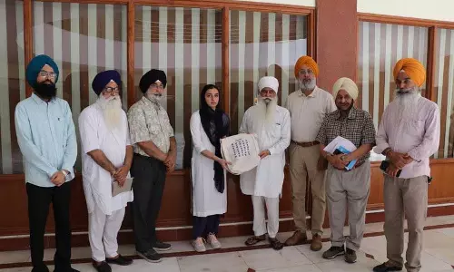 Nishan-e-Sikhi ने लड़कियों को शीर्ष रैंक के साथ रक्षा सपनों को वास्तविकता में बदलने में मदद की Nishan-e-Sikhi ने लड़कियों को शीर्ष रैंक के साथ रक्षा सपनों को वास्तविकता में बदलने में मदद की
