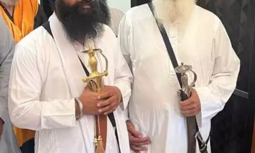 Giani Gargaj ने समानांतर जत्थेदार ध्यान सिंह मंड से की मुलाकात