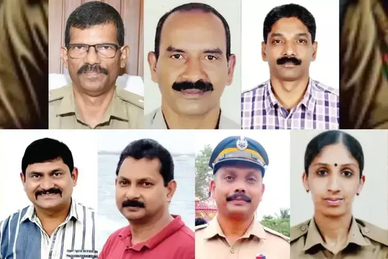 Kerala : कट्टप्पना दोहरे हत्याकांड का खुलासा करने वाले 7 पुलिसकर्मियों को सम्मान पत्र Kerala : कट्टप्पना दोहरे हत्याकांड का खुलासा करने वाले 7 पुलिसकर्मियों को सम्मान पत्र