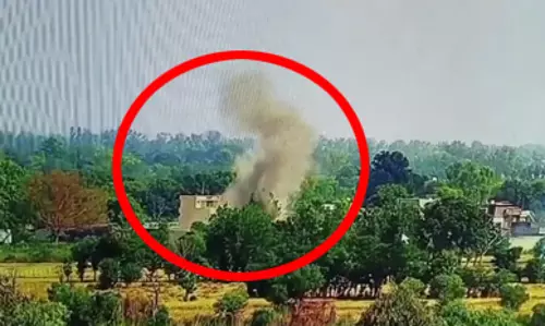 पाकिस्तान स्थित कैंप और लॉन्चिंग पैड पर कहर बनकर टूटी भारतीय सेना, बीएसएफ ने जारी किया ‘ऑपरेशन सिंदूर’ का नया वीडियो