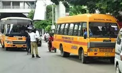 Hyderabad के स्कूल सुरक्षित परिवहन के लिए तैयार