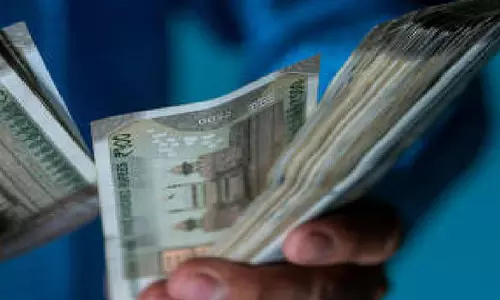 बिजली मद की राशि का गबन, लिपिक पर हुई कार्रवाई