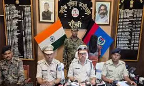 Ranchi: पत्नी व दो बच्चों का हत्यारा बाप गिरफ्तार