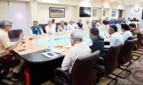 हम पर्यटन और व्यापार के पुनरुद्धार के लिए यथार्थवादी और व्यावहारिक योजना तैयार करेंगे: CM