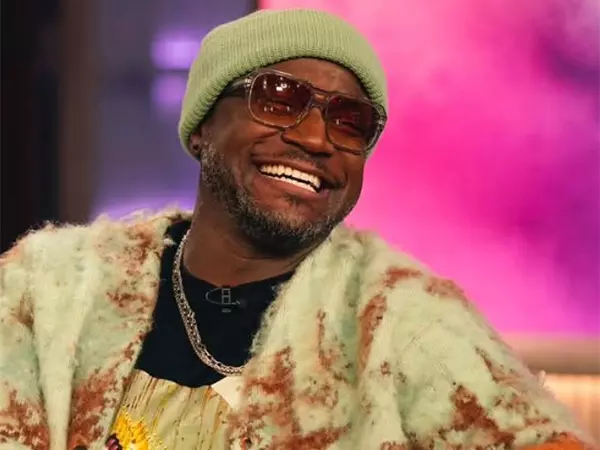 Taye Diggs, जेनिफर व्हेलन न्यू स्पैनिश लाइव स्क्रिप्ट रीड का नेतृत्व करेंगे Taye Diggs, जेनिफर व्हेलन न्यू स्पैनिश लाइव स्क्रिप्ट रीड का नेतृत्व करेंगे
