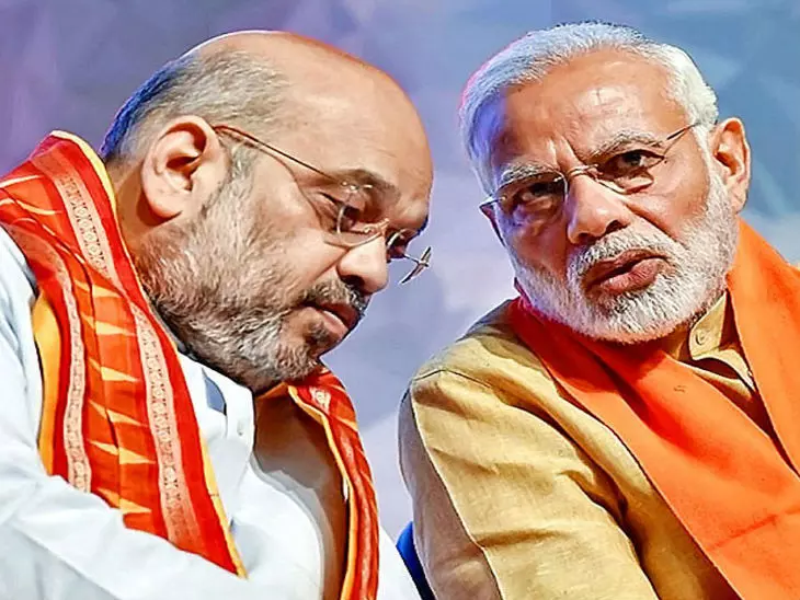 वीर सावरकर की जयंती: पीएम मोदी और अमित शाह ने दी श्रद्धांजलि वीर सावरकर की जयंती: पीएम मोदी और अमित शाह ने दी श्रद्धांजलि