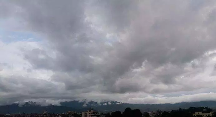 समुद्र में दबाव क्षेत्र बनते ही ओडिशा ने जिलाधिकारियों को सतर्क किया समुद्र में दबाव क्षेत्र बनते ही ओडिशा ने जिलाधिकारियों को सतर्क किया